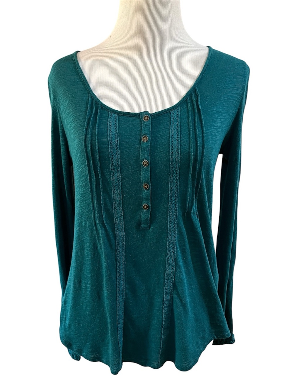 LUCKY BRAND LONG SLEEVE SHIRT WITH LACE DETAILS TEAL SIZE XS
